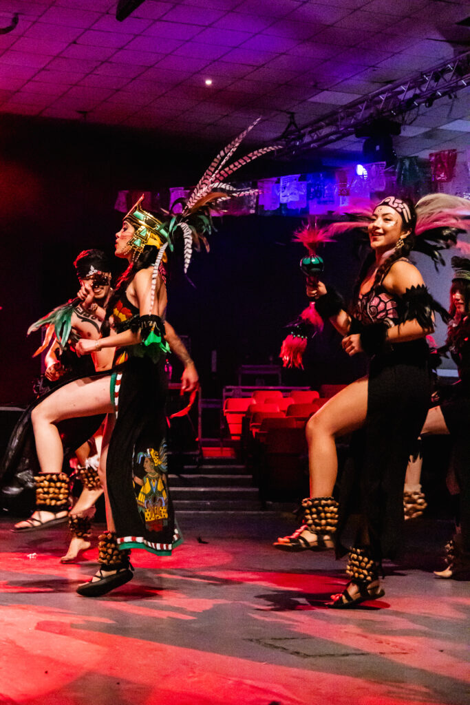 mexicanday25@ patiguimaraes103